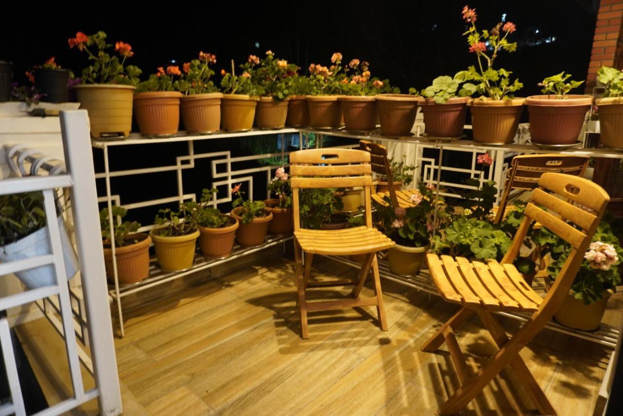 Dorsen Homestay Shillong Exterior foto